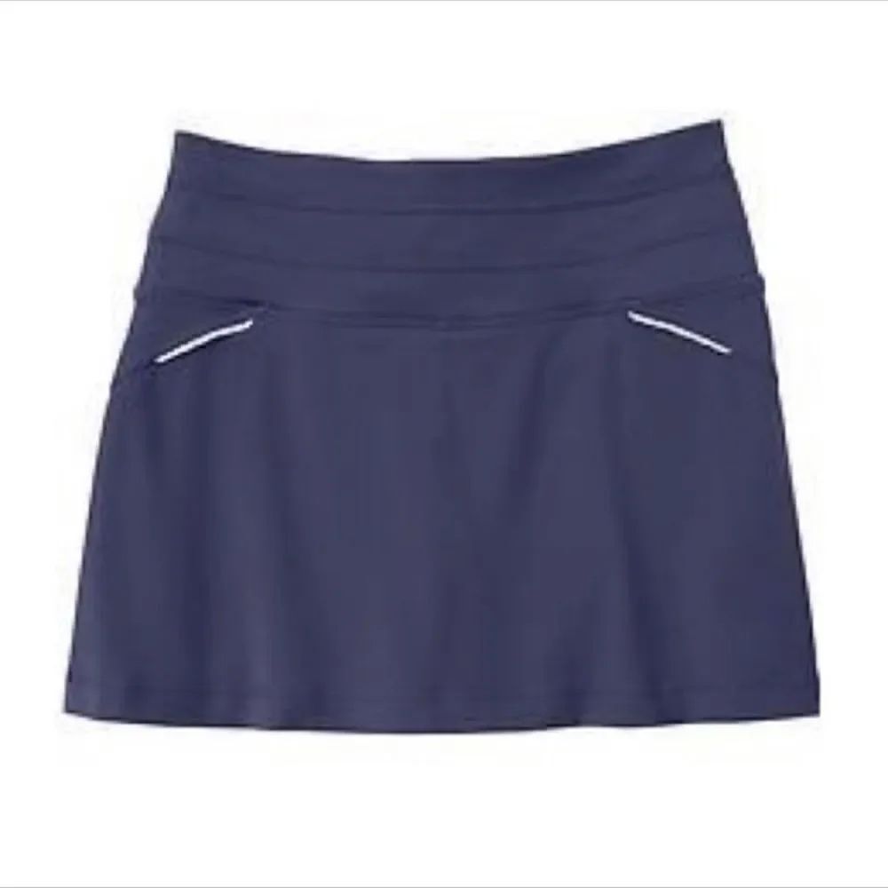Athleta Relay Skort in navy with a slight purple hue